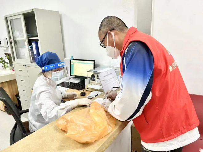 莆田24小时高价回收医保(24小时高价回收医保医保套出)